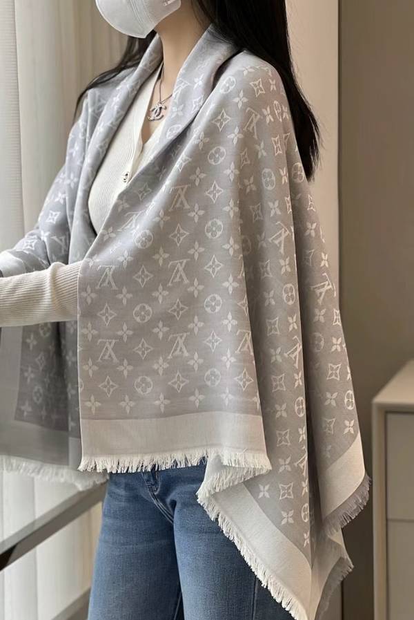 Louis Vuitton Scarf LVC00604